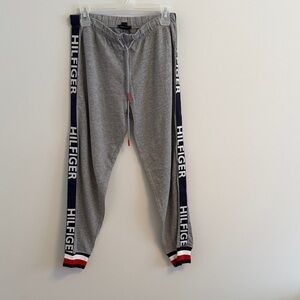 Tommy Hilfiger Women’s Gray Joggers with Navy Accents